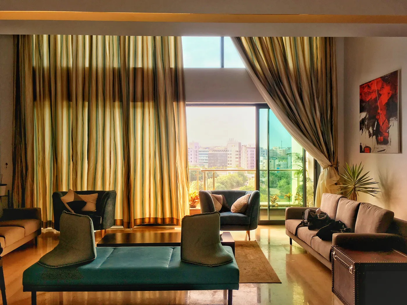 Anúncio de exemplo: sala de apartamento com vista